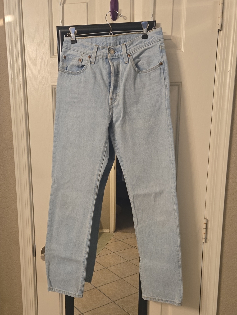 Levi's Light Wash Women's Straight Jeans - Classic Casual Sz 26x30